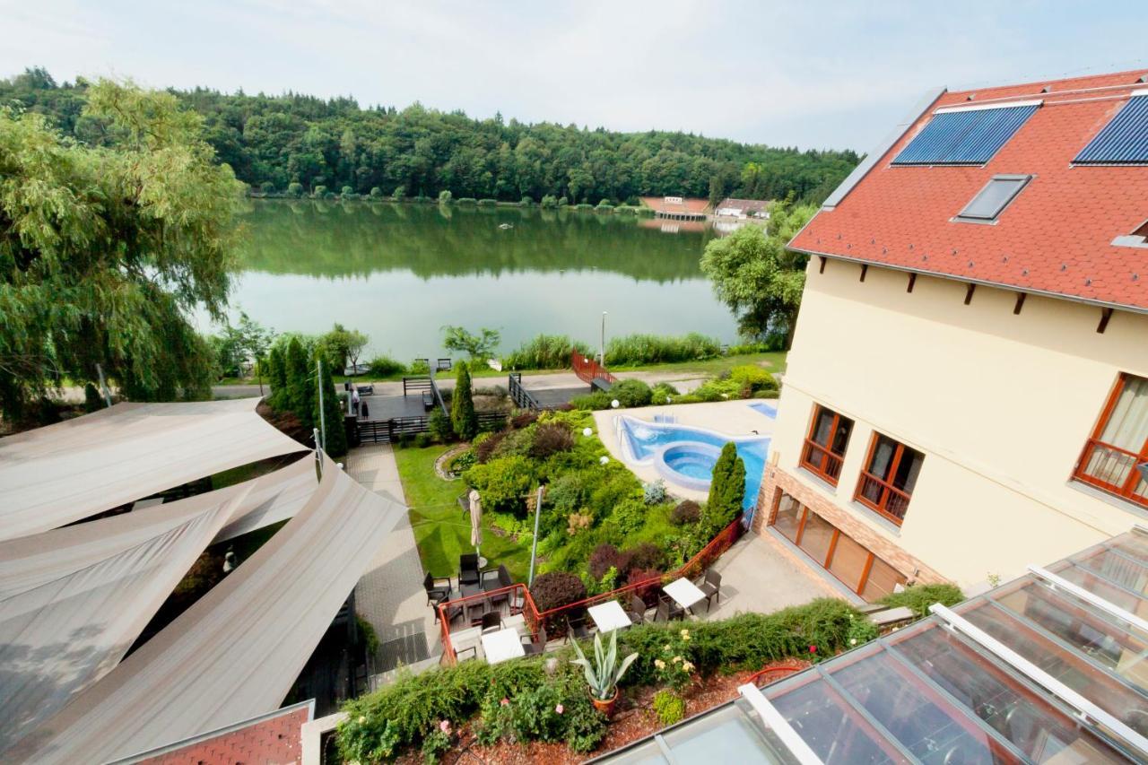 To Wellness Hotel Bánk Exterior photo