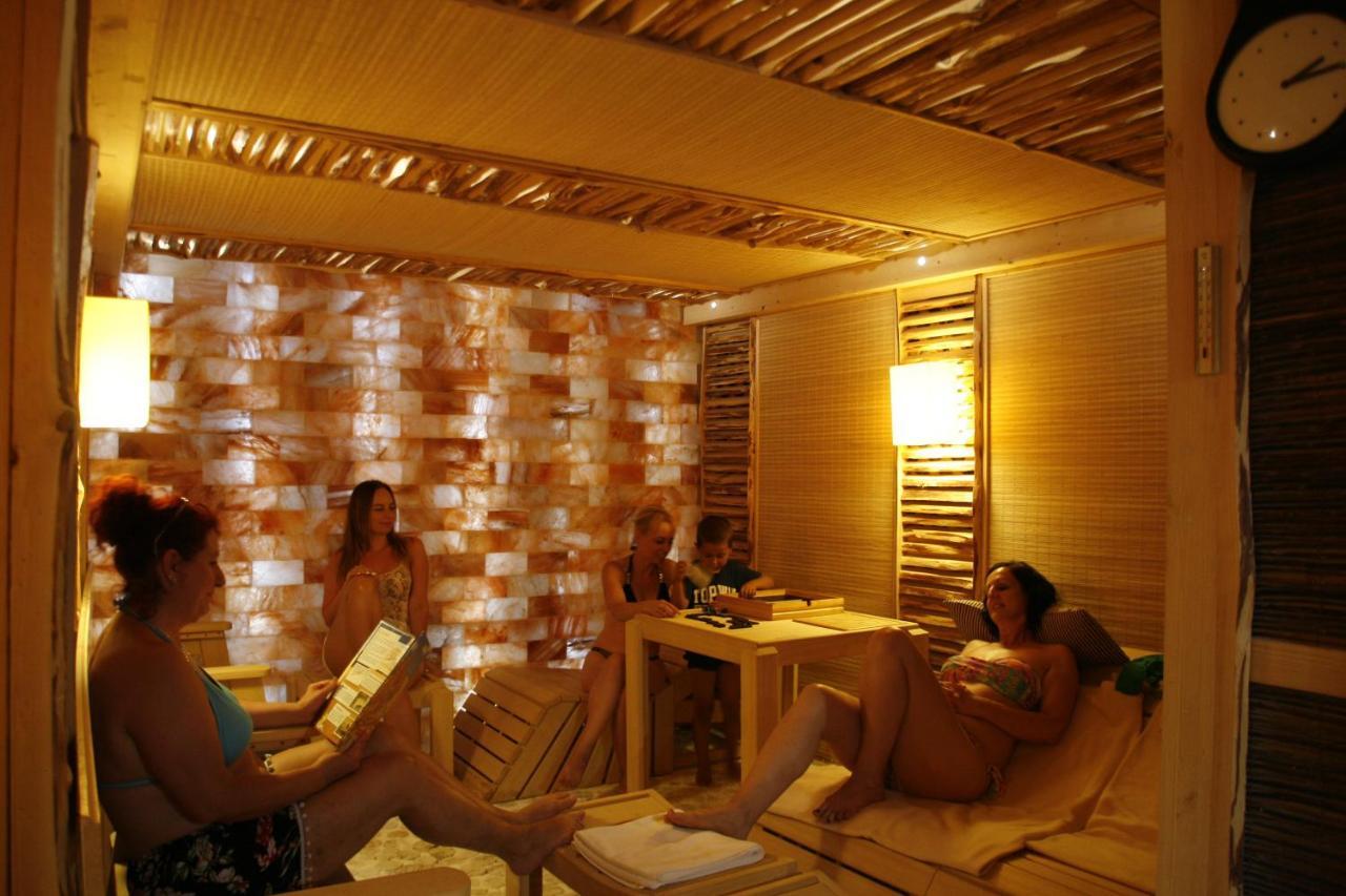 To Wellness Hotel Bánk Exterior photo
