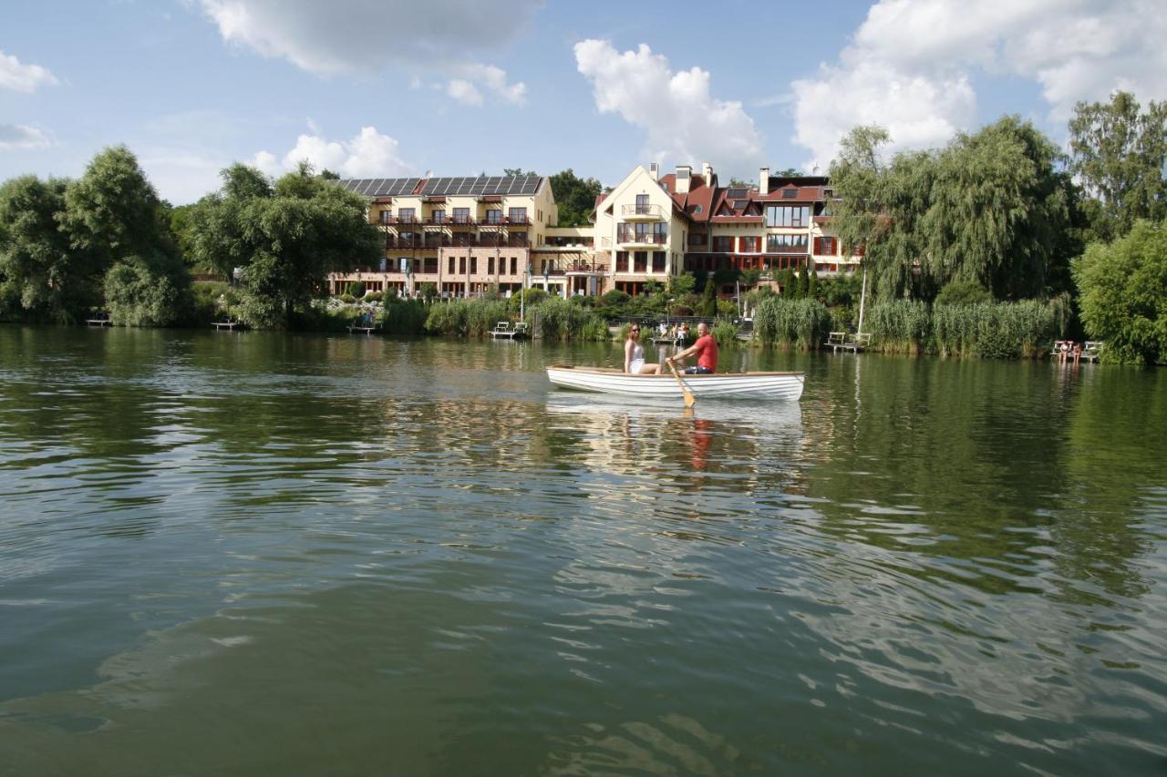 To Wellness Hotel Bánk Exterior photo