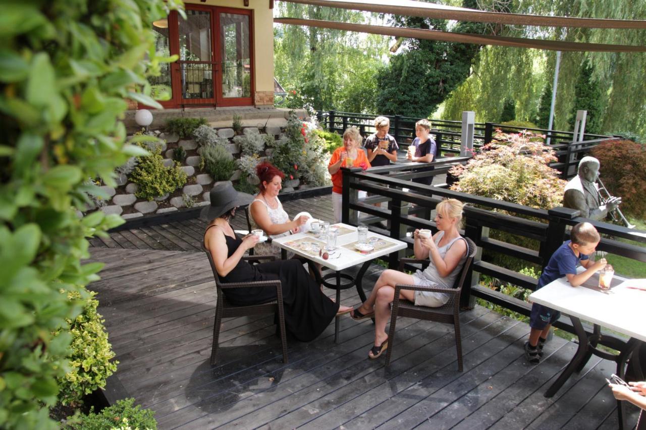 To Wellness Hotel Bánk Exterior photo