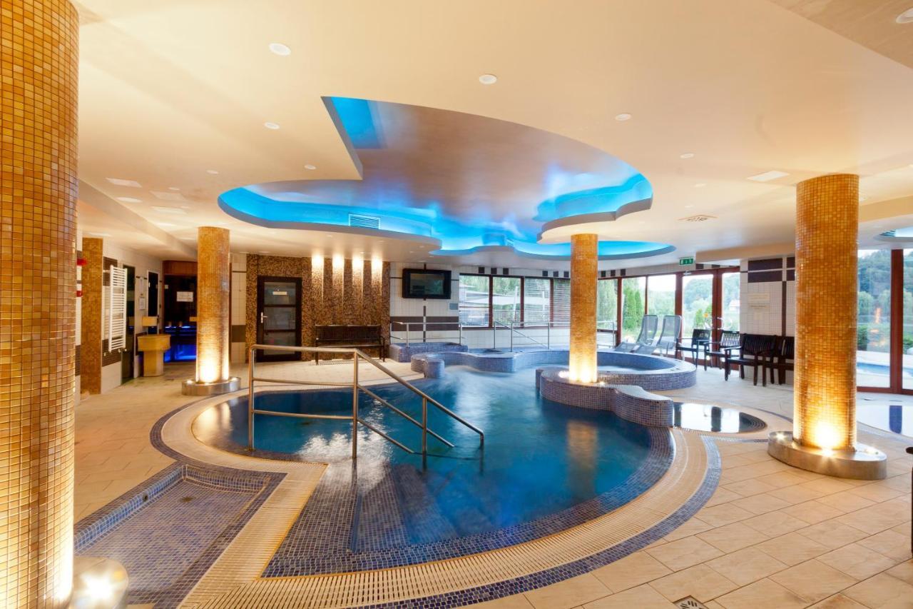 To Wellness Hotel Bánk Exterior photo